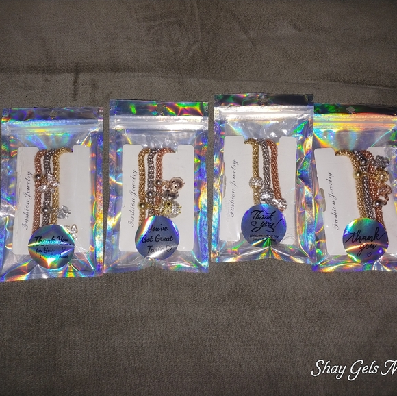Bundle Stocking Stuffer Braclets - Picture 3 of 3